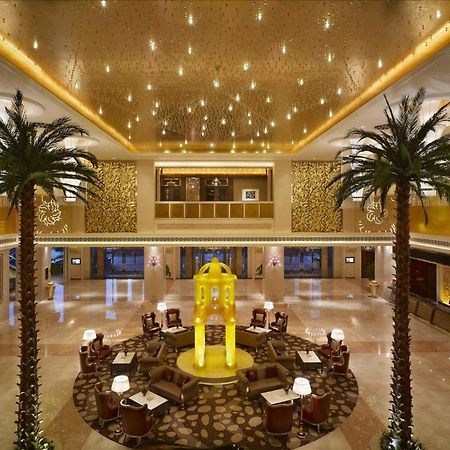 Sovereign Hotel Zhanjiang Luaran gambar