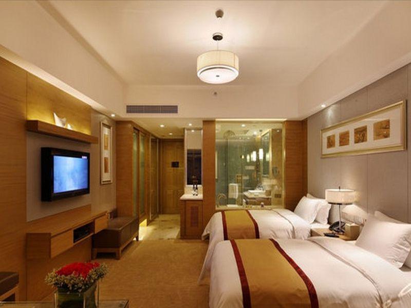 Sovereign Hotel Zhanjiang Luaran gambar