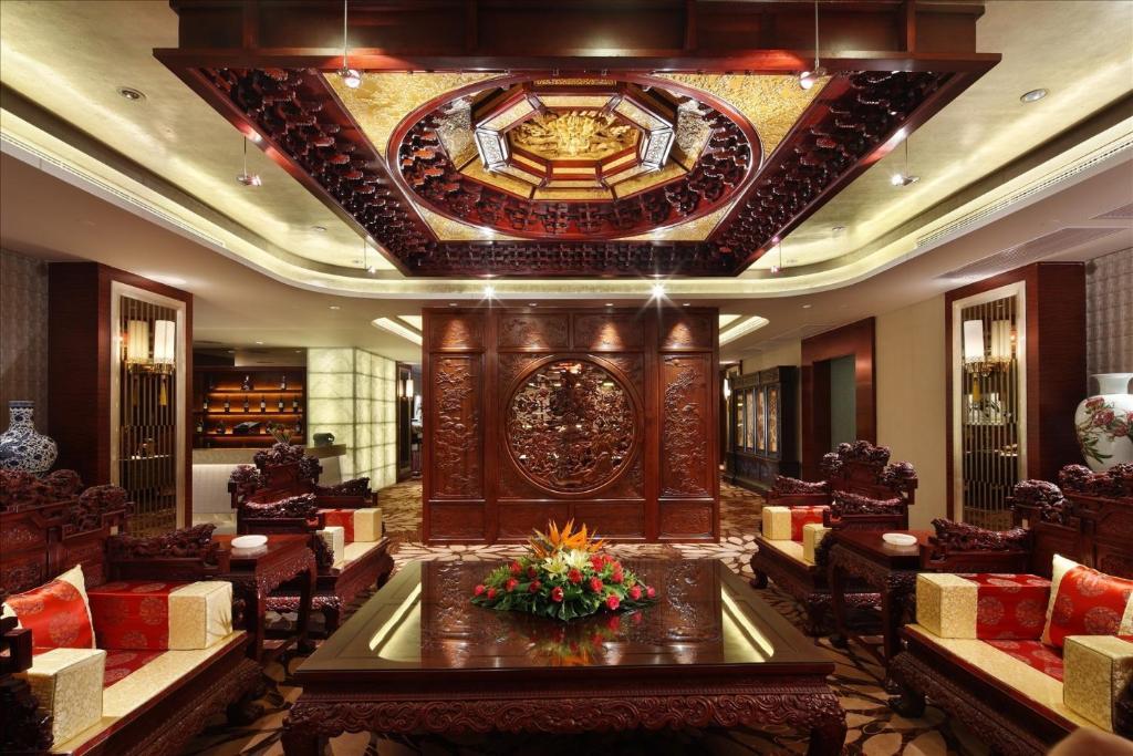 Sovereign Hotel Zhanjiang Luaran gambar